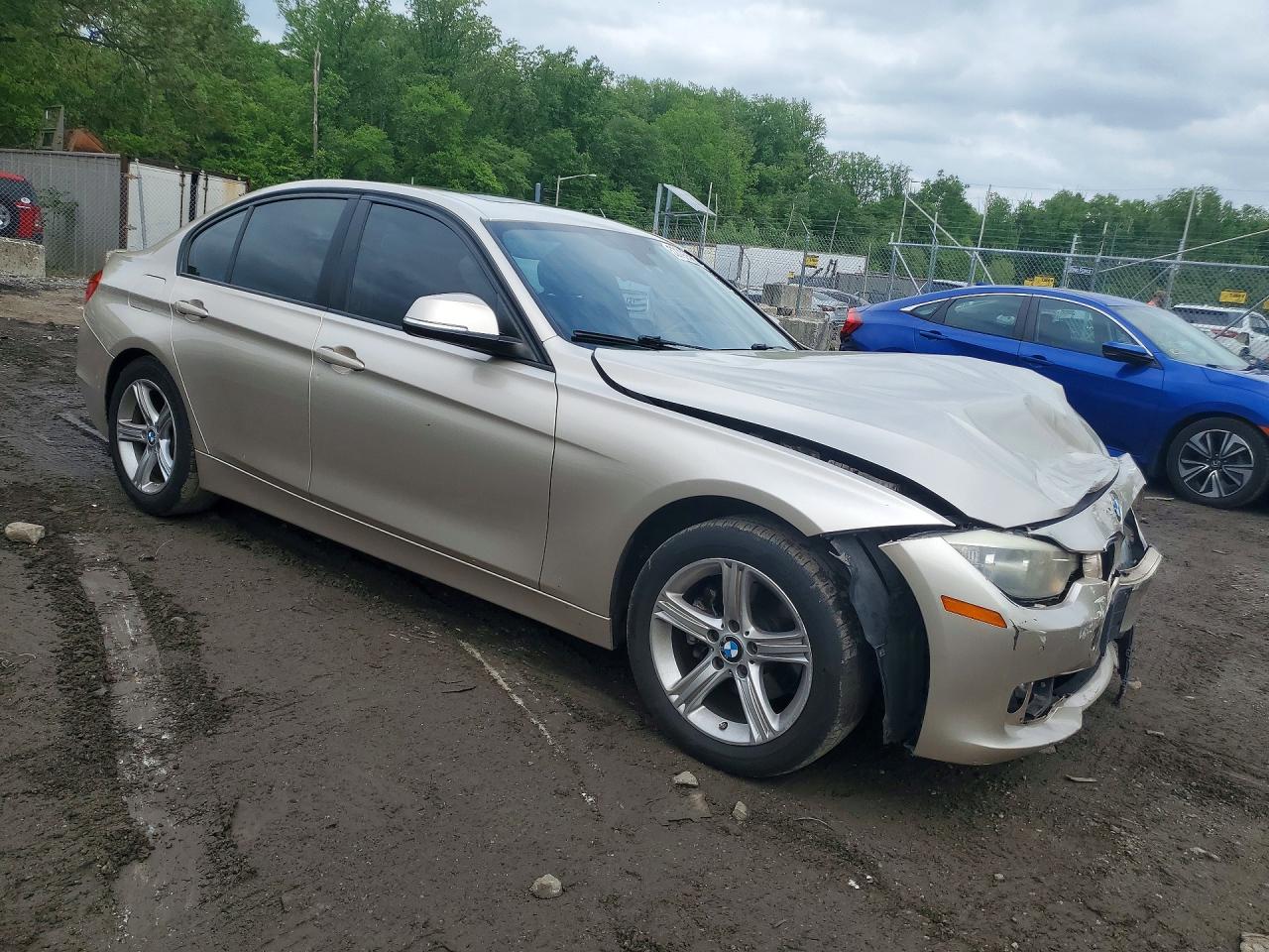2015 Bmw 320 I Xdrive Gold vin: WBA3C3G56FNS74092