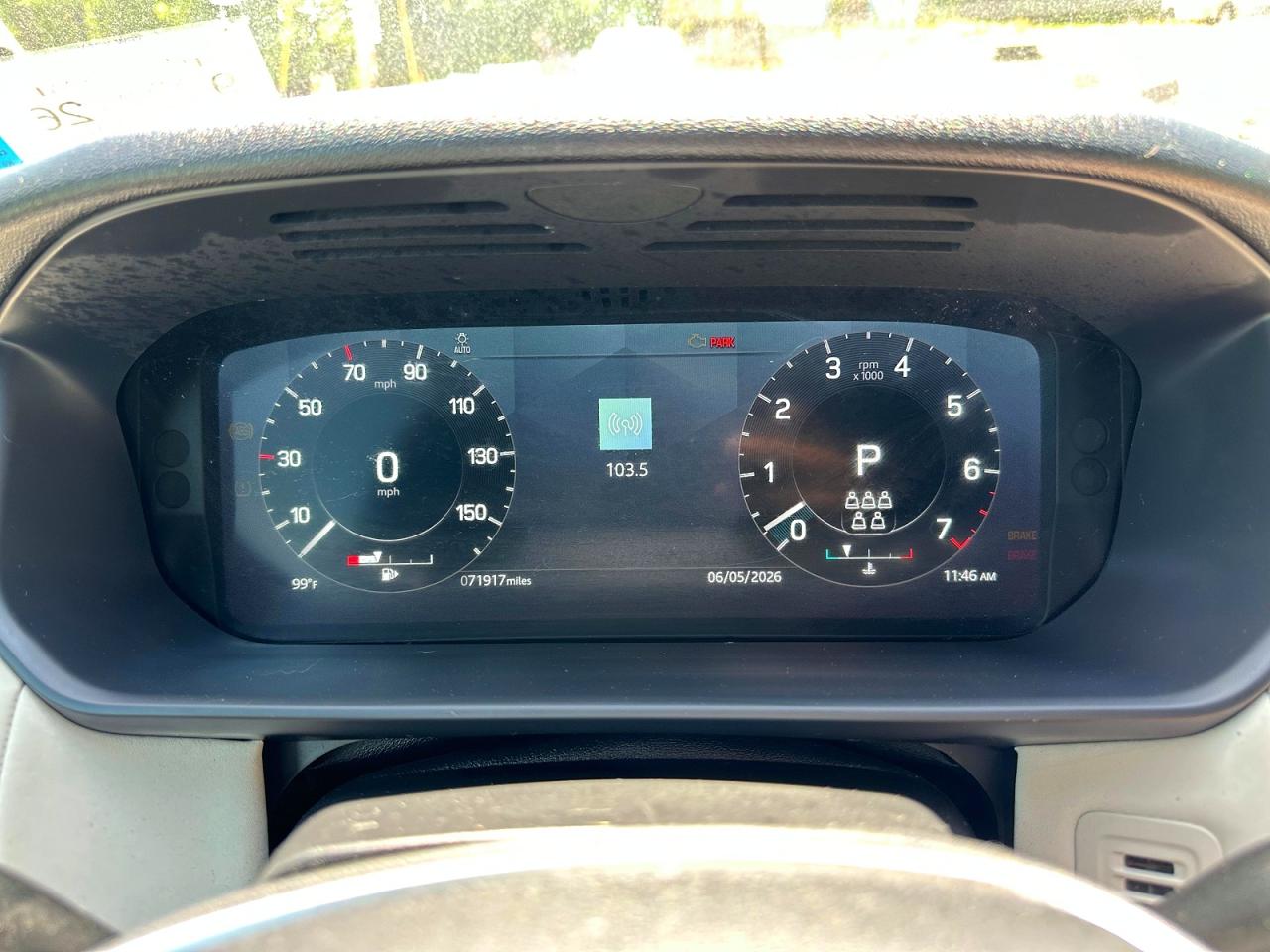 2022 Land Rover Discovery S Silver vin: SALRJ2EX2N2460352