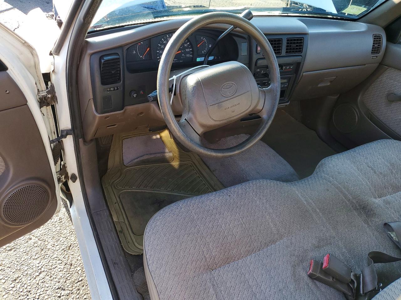 1997 Toyota Tacoma Base White vin: 4TANL42N2VZ257219