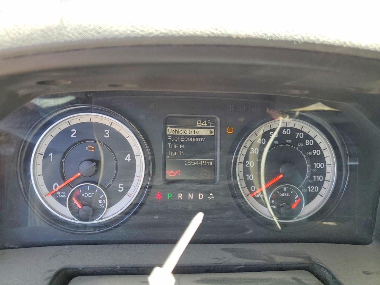 2019 Ram 1500 Classic Tradesman Burgundy vin: 1C6RR7KM7KS724871