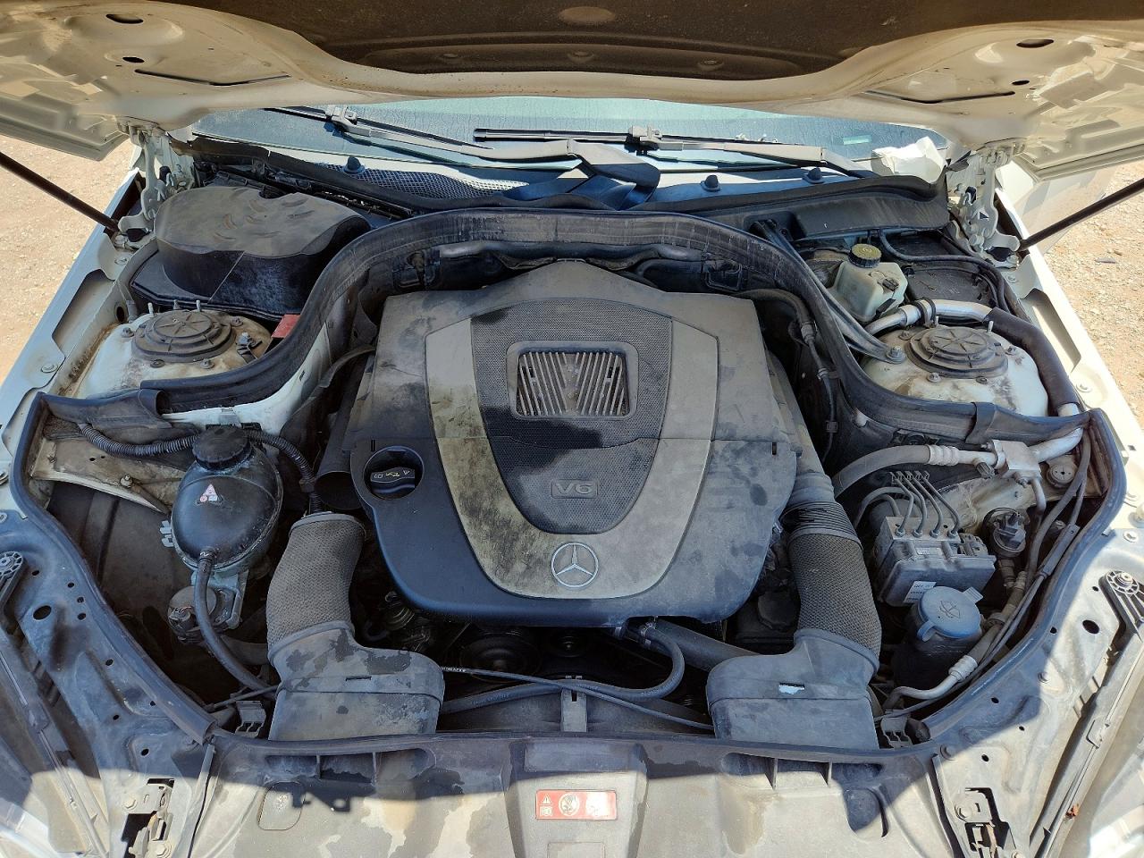2010 Mercedes-benz E 350 Белый vin: WDDHF5GB6AA221027