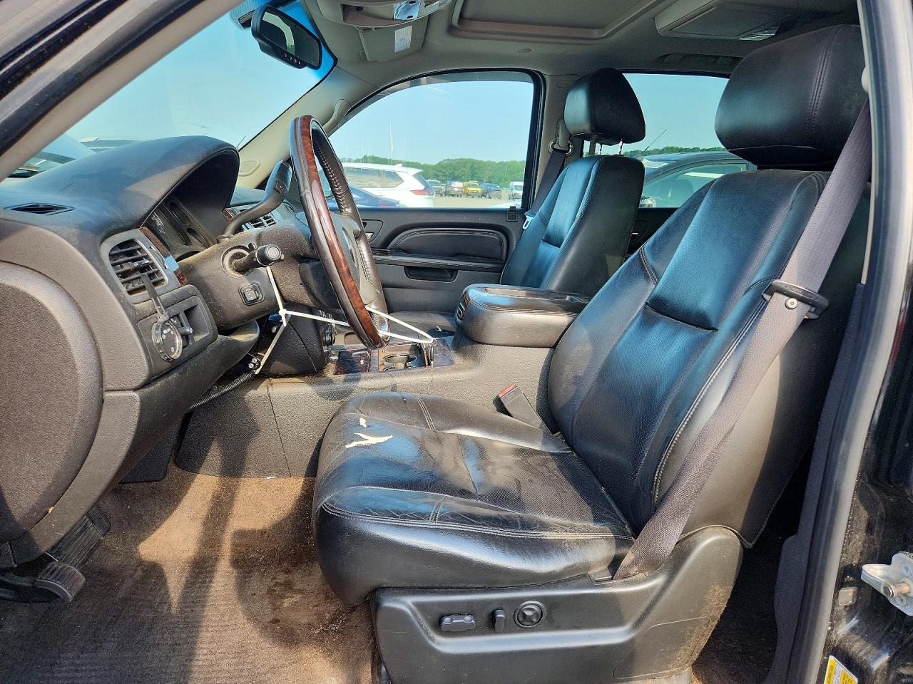 2010 Gmc Yukon Denali Black vin: 1GKUKEEF8AR252263