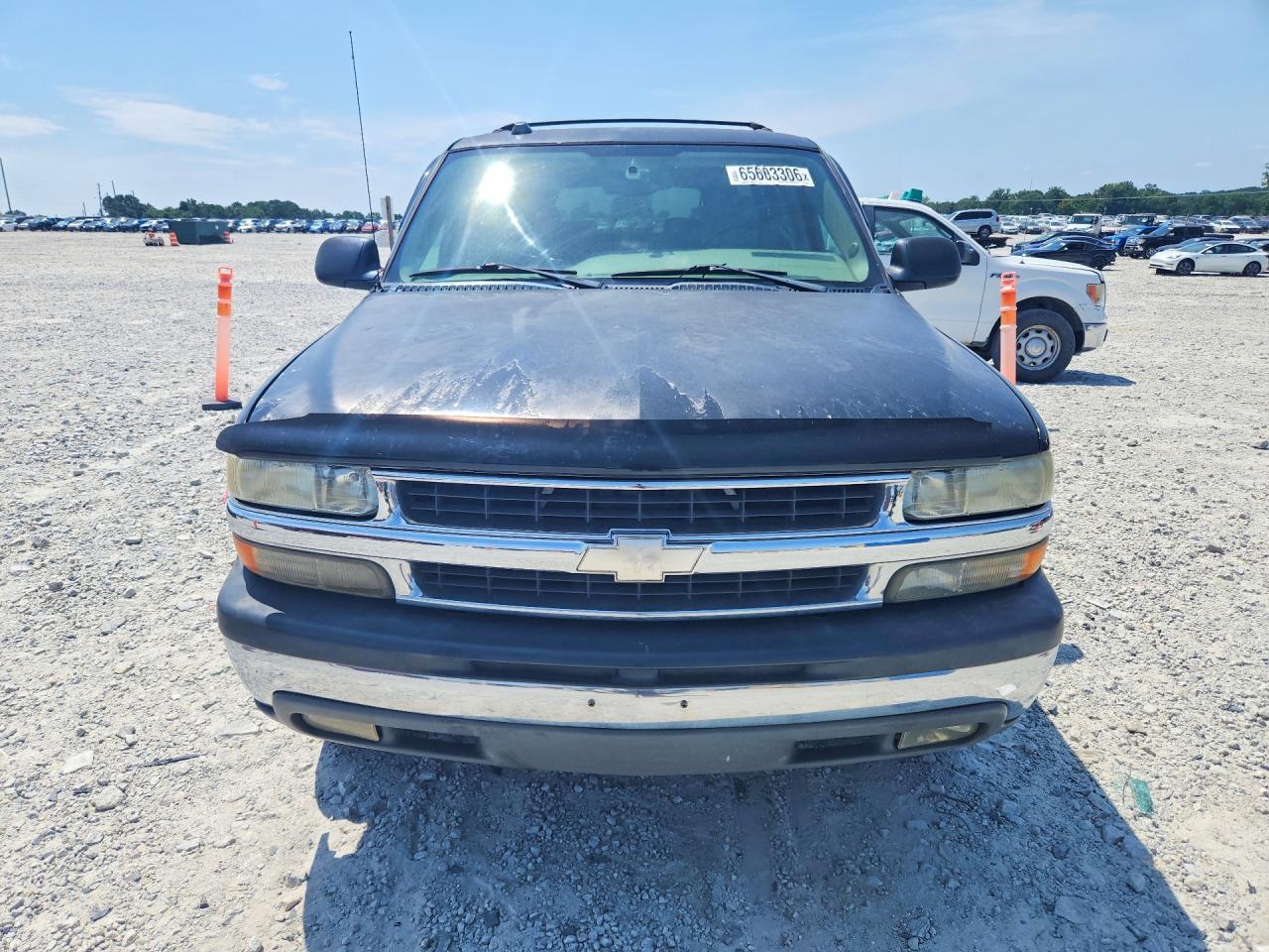 2004 Chevrolet Suburban C1500 Black vin: 1GNEC16Z74J313207