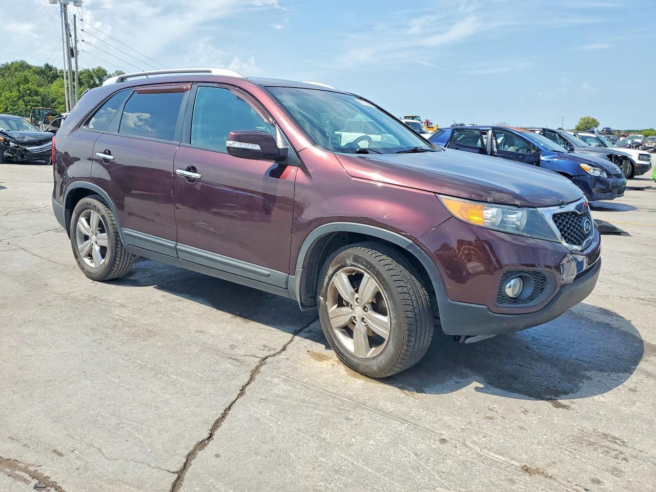 2013 Kia Sorento Ex Maroon vin: 5XYKU4A66DG399875