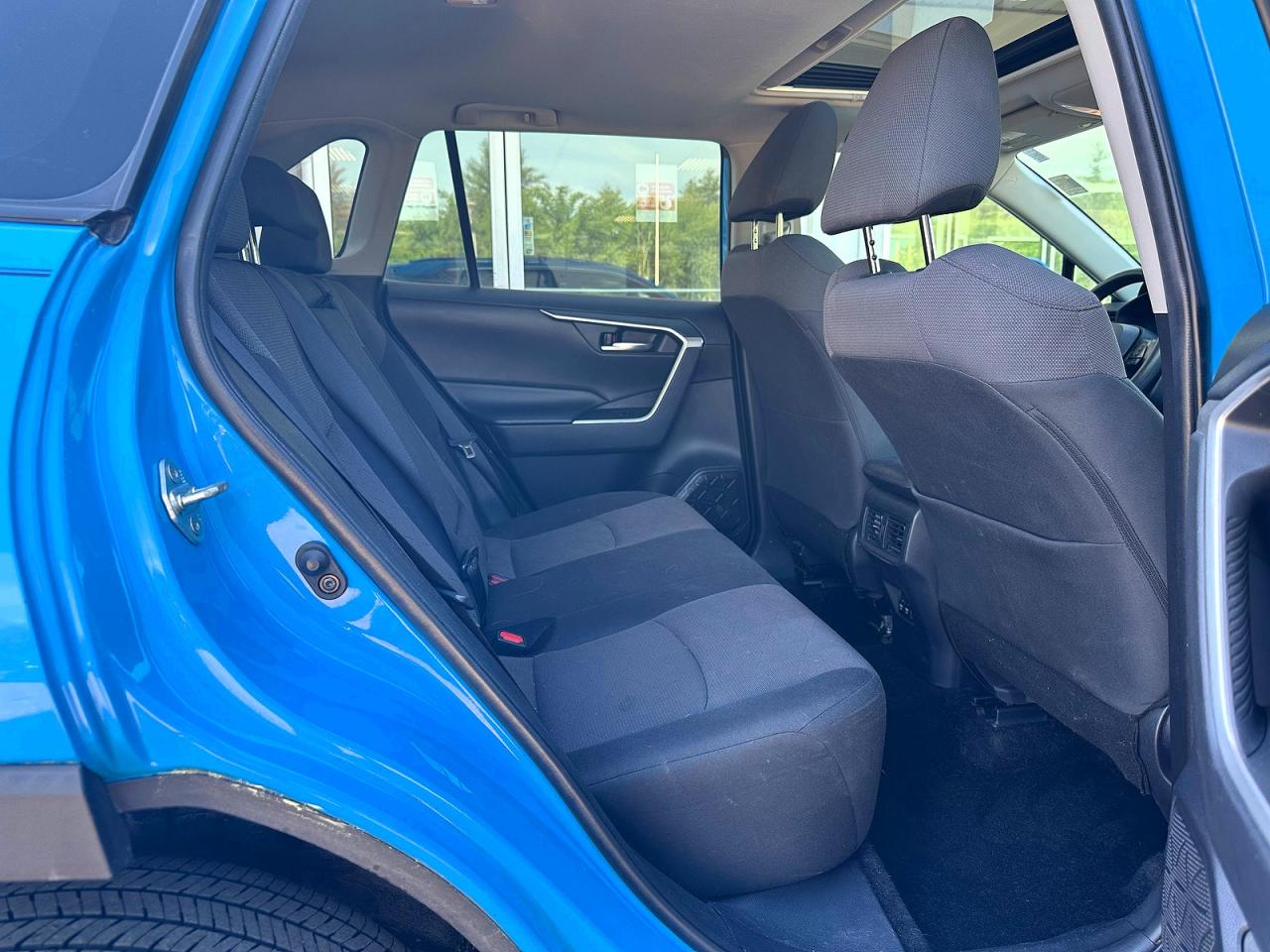 2019 Toyota Rav4 Xle Blue vin: 2T3P1RFVXKC043442