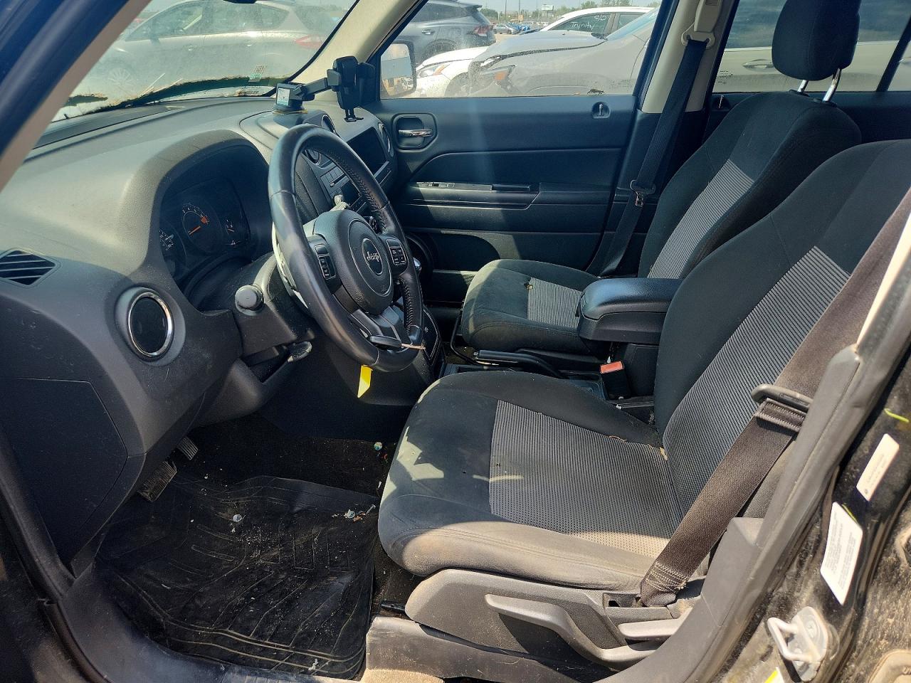 2014 Jeep Patriot Latitude Черный vin: 1C4NJRFB5ED820896