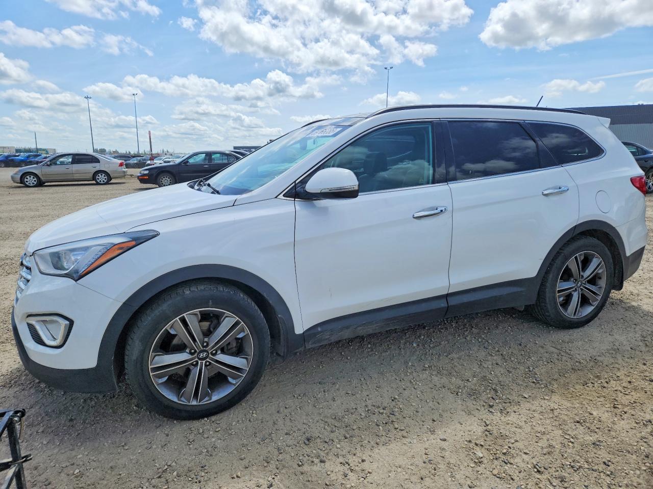 2014 Hyundai Santa Fe Gls White vin: KM8SNDHF9EU039711