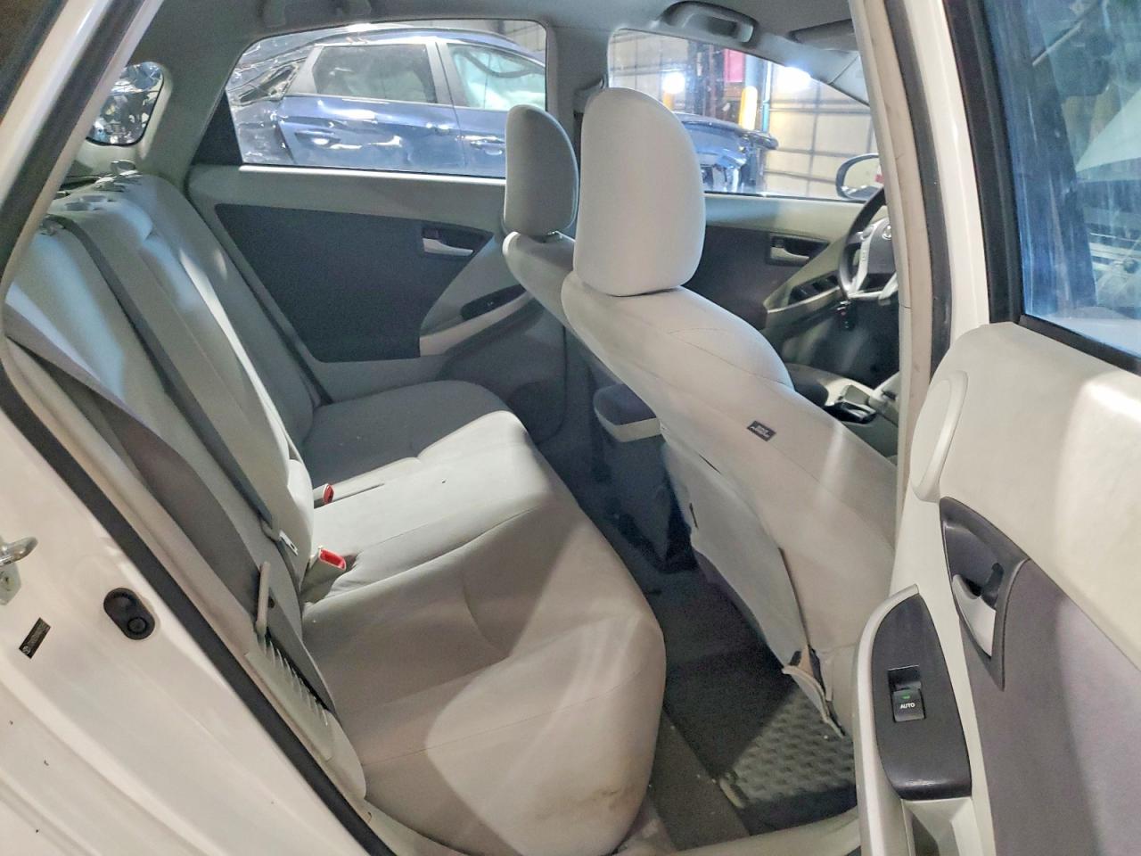 2010 Toyota Prius Iii Белый vin: JTDKN3DUXA0052651