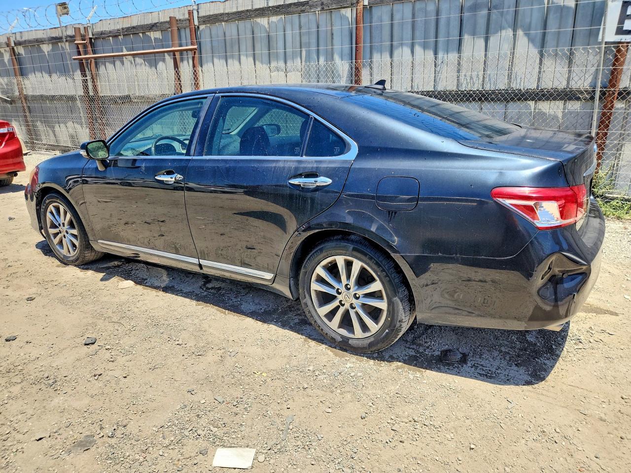 2011 Lexus Es 350 Черный vin: JTHBK1EG9B2419615