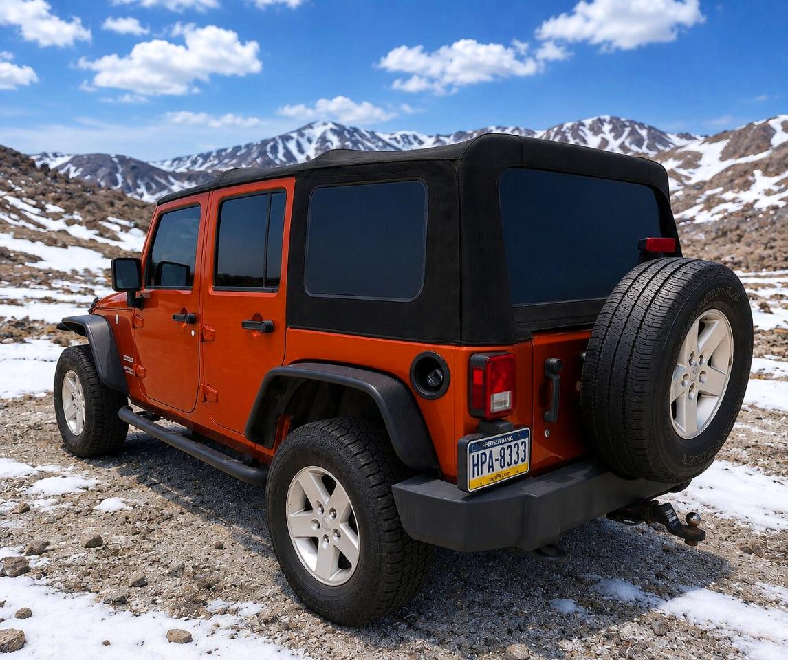 2014 Jeep Wrangler Unlimited Sport Оранжевый vin: 1C4BJWDG4EL195929