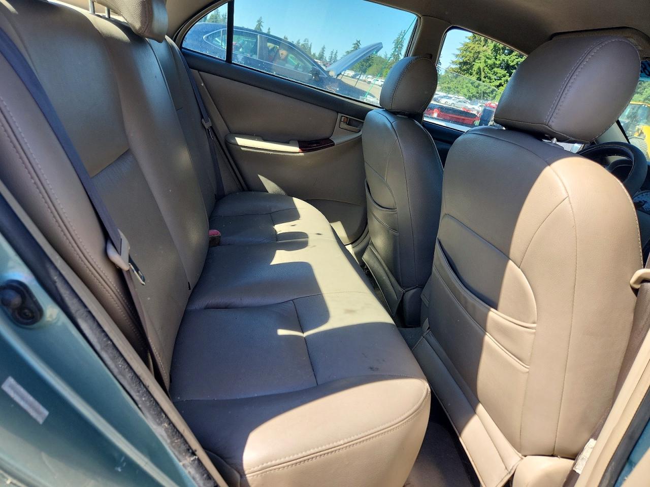2006 Toyota Corolla Le Green vin: 1NXBR32E76Z605607