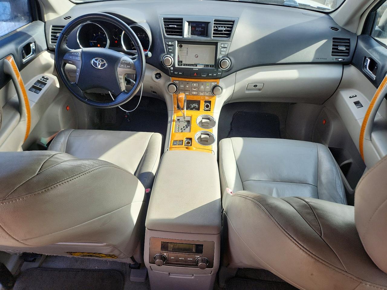 2010 Toyota Highlander Hybrid Limited Silver vin: JTEJW3EH8A2046017