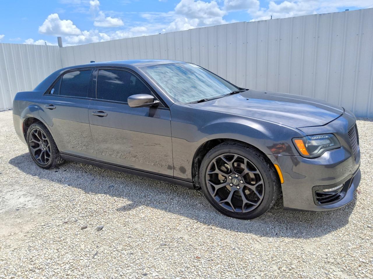 2019 Chrysler 300 S Gray vin: 2C3CCABG1KH654206