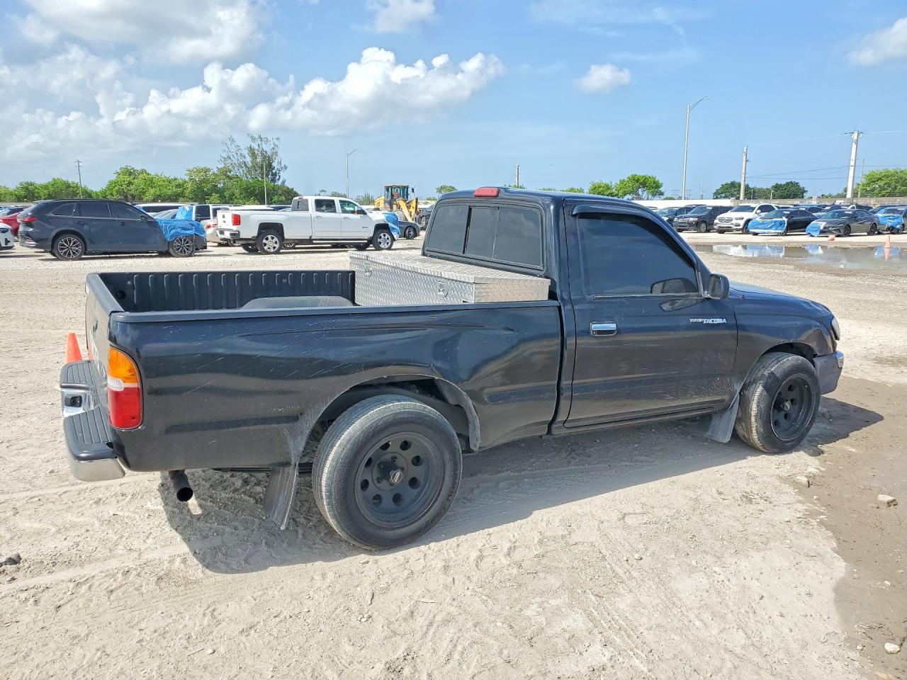 1998 Toyota Tacoma Base Black vin: 4TANL42N2WZ081533