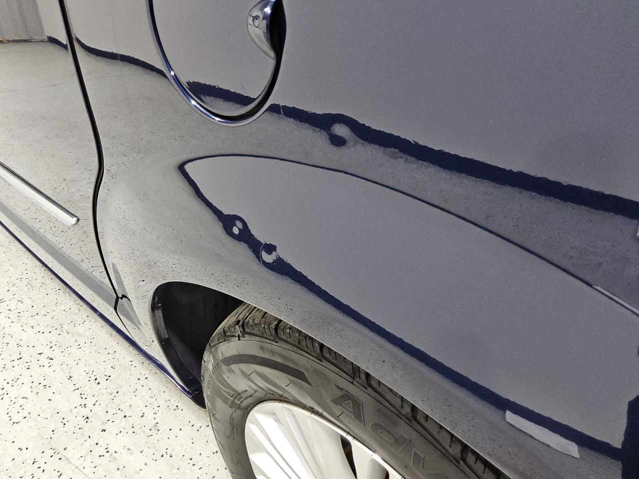 2013 Chrysler Town & Country Touring L Синий vin: 2C4RC1CG4DR681319 Damage: Left Qtr Panel, Dent(S) W/ Paint Dmg, 3 To 4 Inches