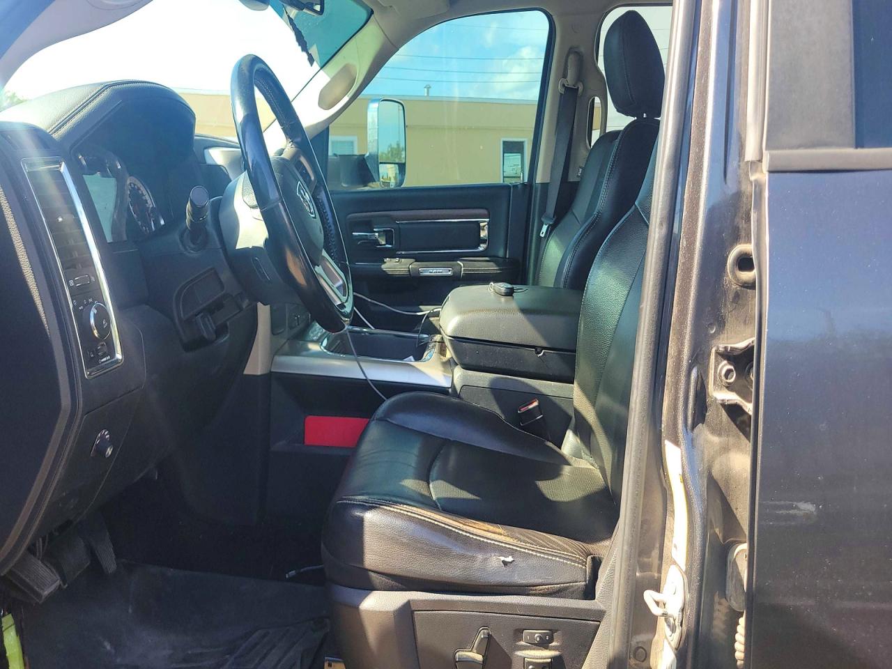 2017 Ram 2500 Laramie Black vin: 3C6UR5FL1HG670581