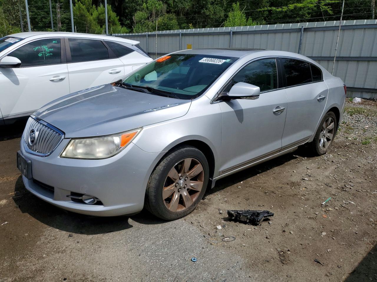 2010 Buick Lacrosse Cxl Silver vin: 1G4GD5EG2AF228890