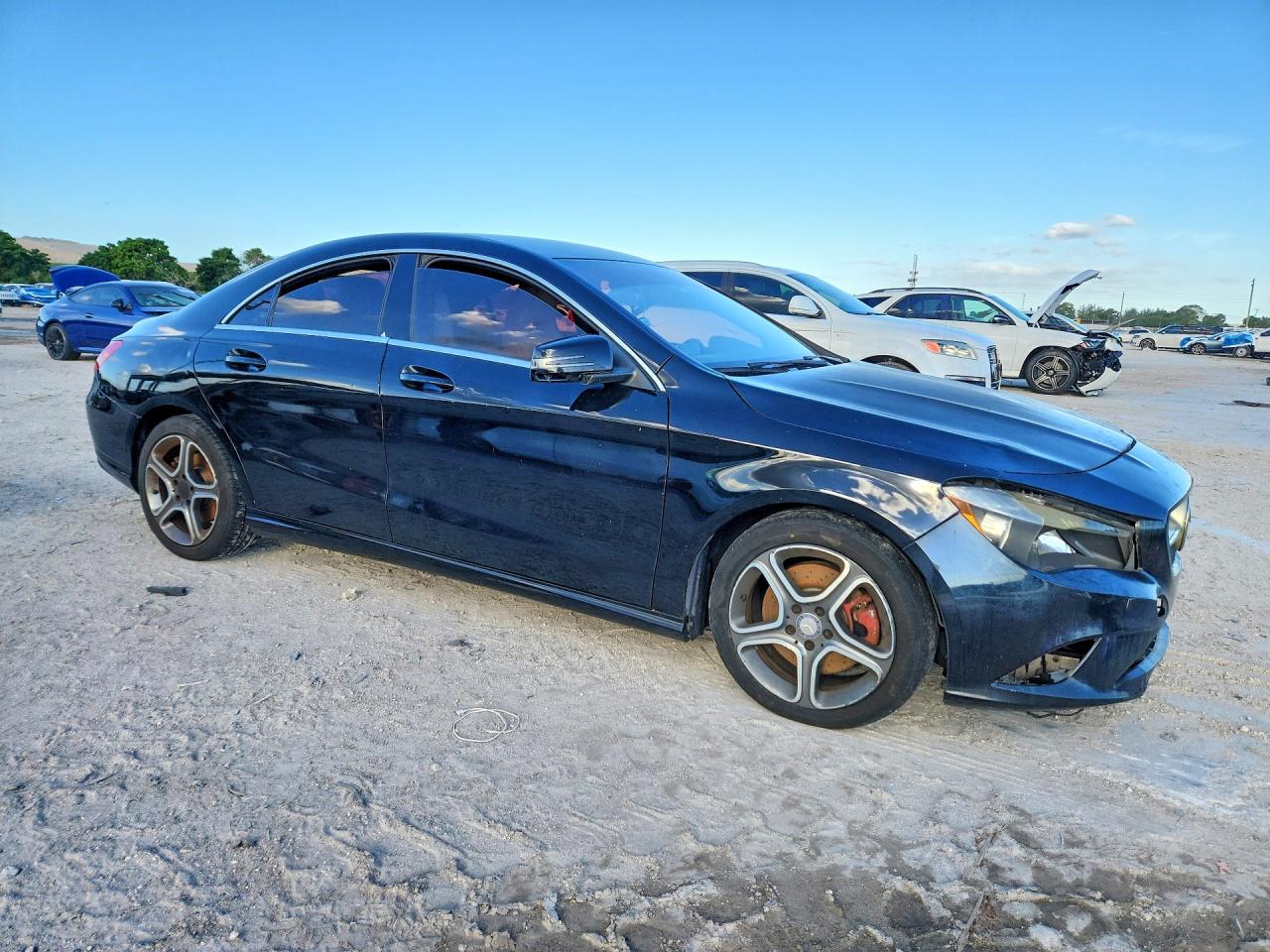 2014 Mercedes-benz Cla 250 Black vin: WDDSJ4EBXEN104213