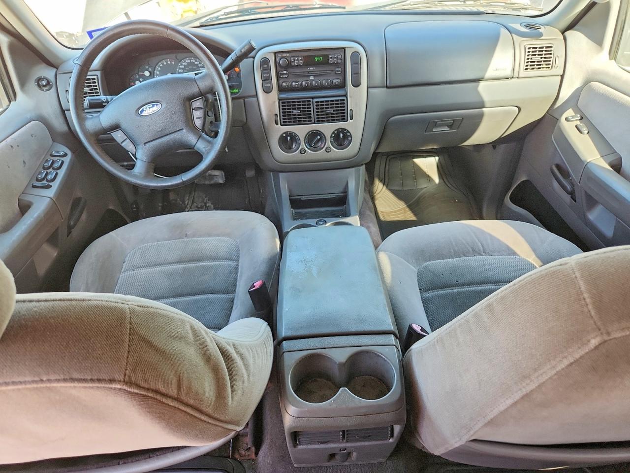 2005 Ford Explorer Xlt Tan vin: 1FMZU63K25ZA51171