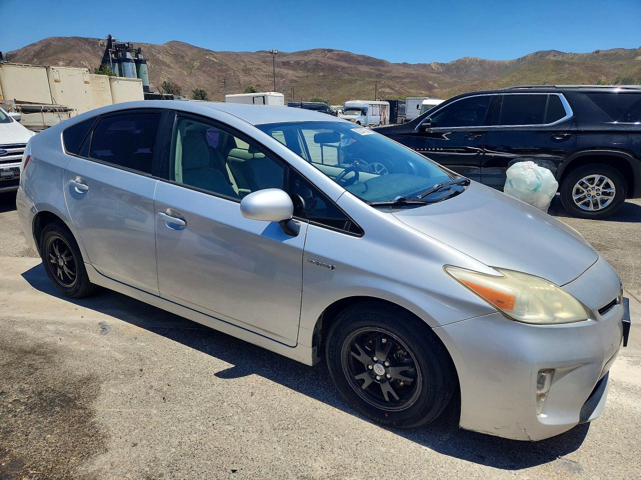 2012 Toyota Prius Two Silver vin: JTDKN3DU3C5383514