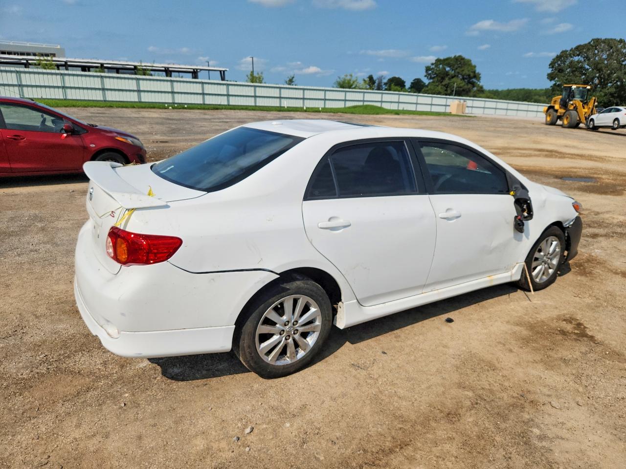 2010 Toyota Corolla S White vin: 2T1BU4EE4AC402068
