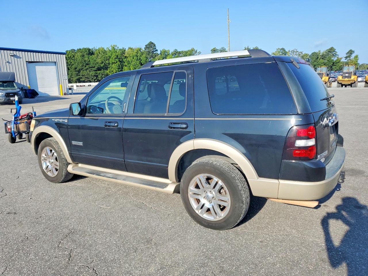 2007 Ford Explorer Eddie Bauer Black vin: 1FMEU64E87UA91455
