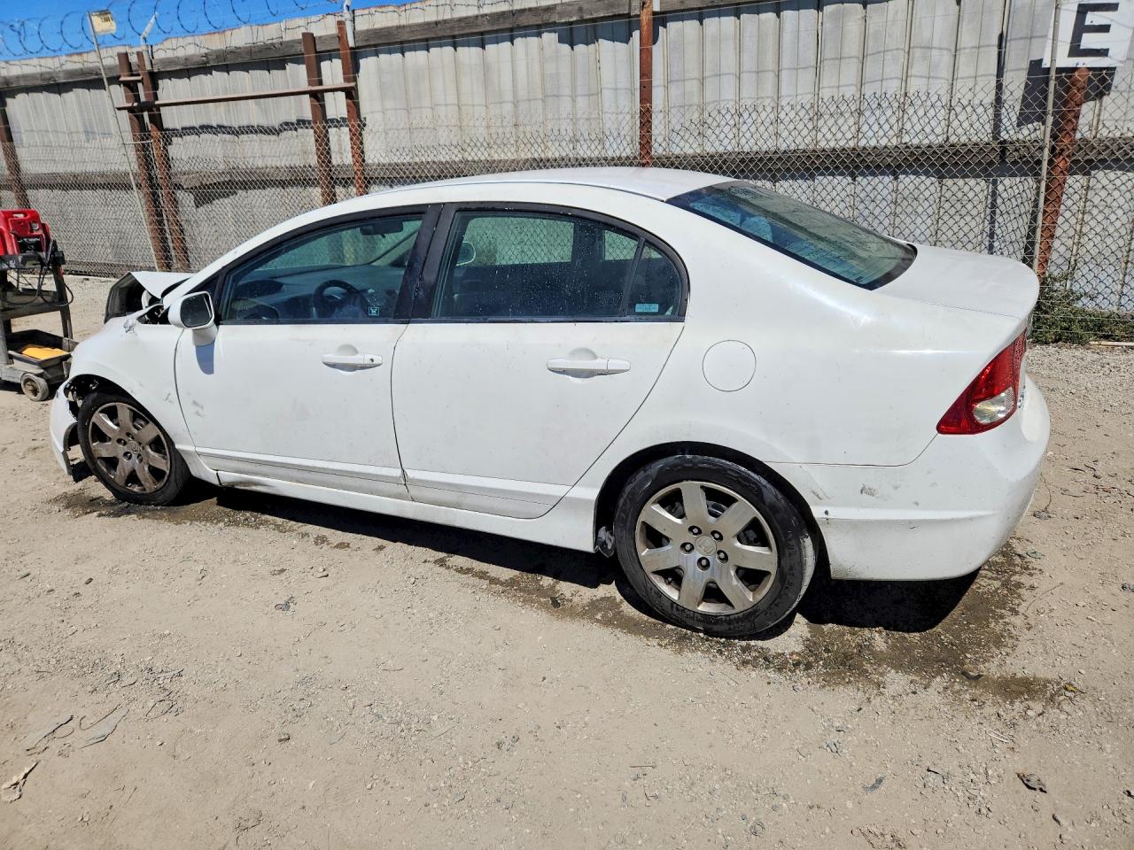 2009 Honda Civic Lx White vin: 1HGFA16509L000903