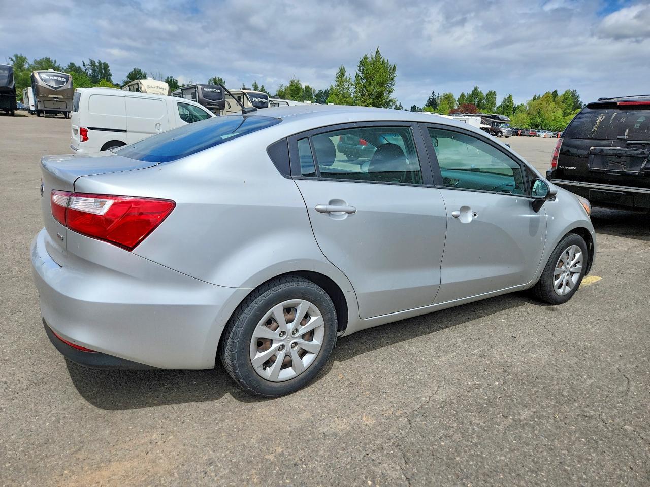 2017 Kia Rio Lx Silver vin: KNADM4A33H6026233