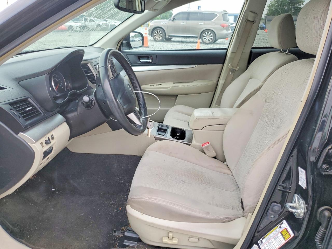 2013 Subaru Outback 2.5i Premium Black vin: 4S4BRCGC0D3303229