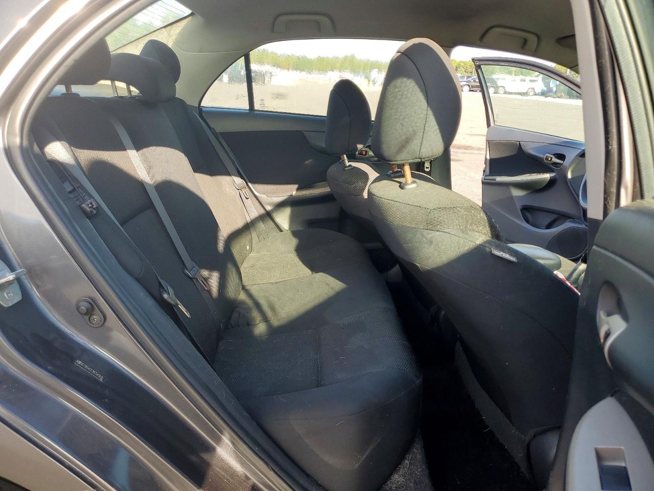 2011 Toyota Corolla S Черный vin: 2T1BU4EE1BC583616