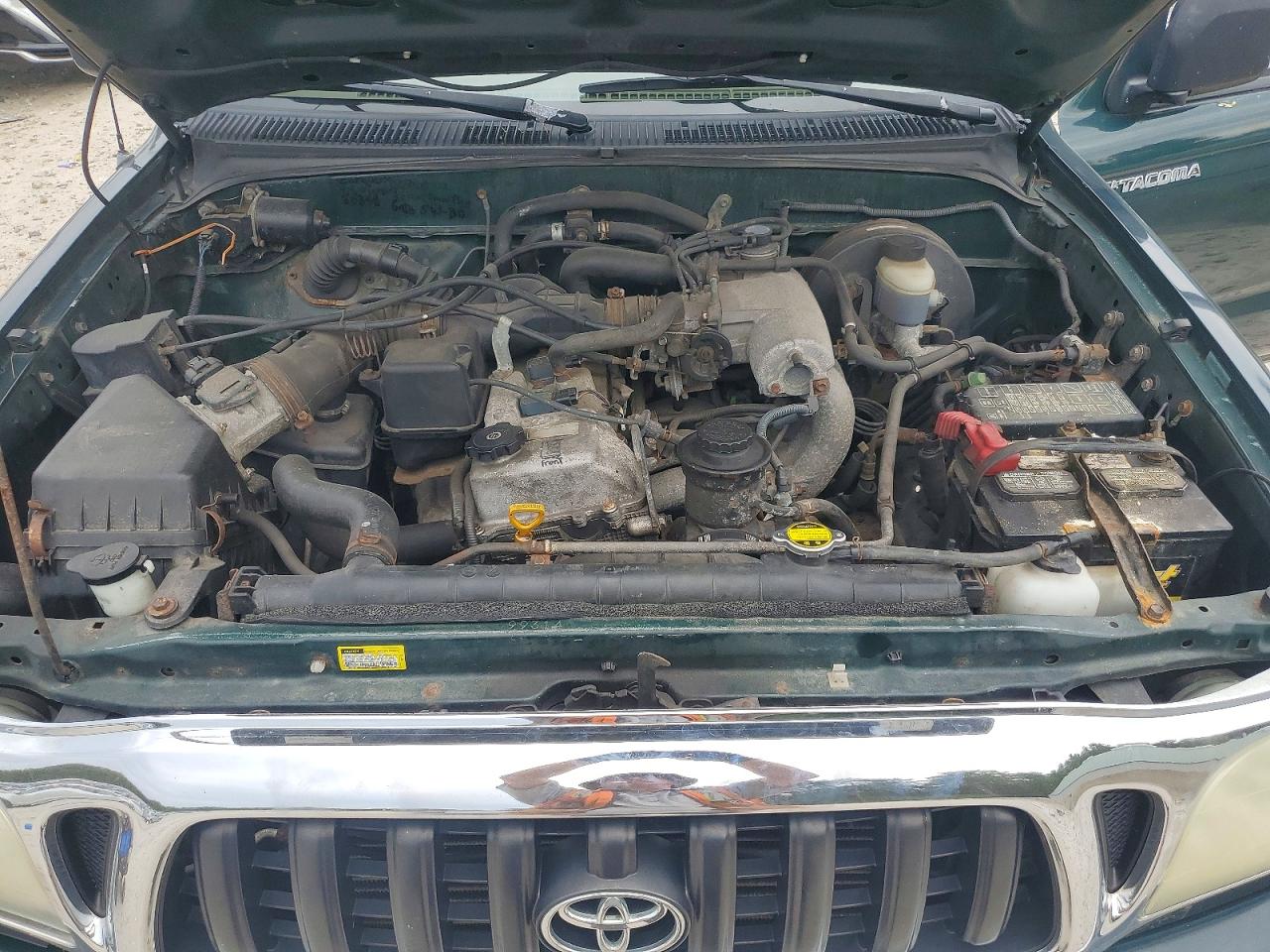 2002 Toyota Tacoma Base Green vin: 5TEWM72N82Z019432