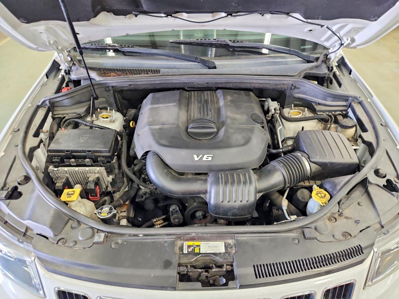 2015 Jeep Grand Cherokee Limited Белый vin: 1C4RJFBG1FC712509
