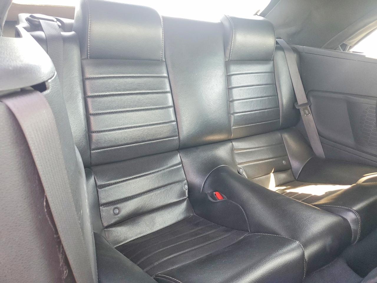 2010 Ford Mustang Black vin: 1ZVBP8EN1A5127395
