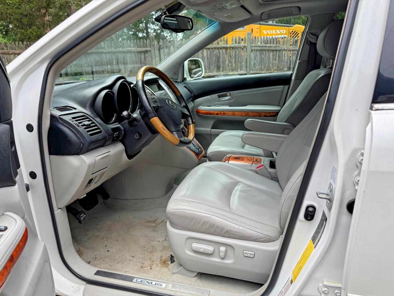 2006 Lexus Rx 330 White vin: 2T2HA31U76C102781