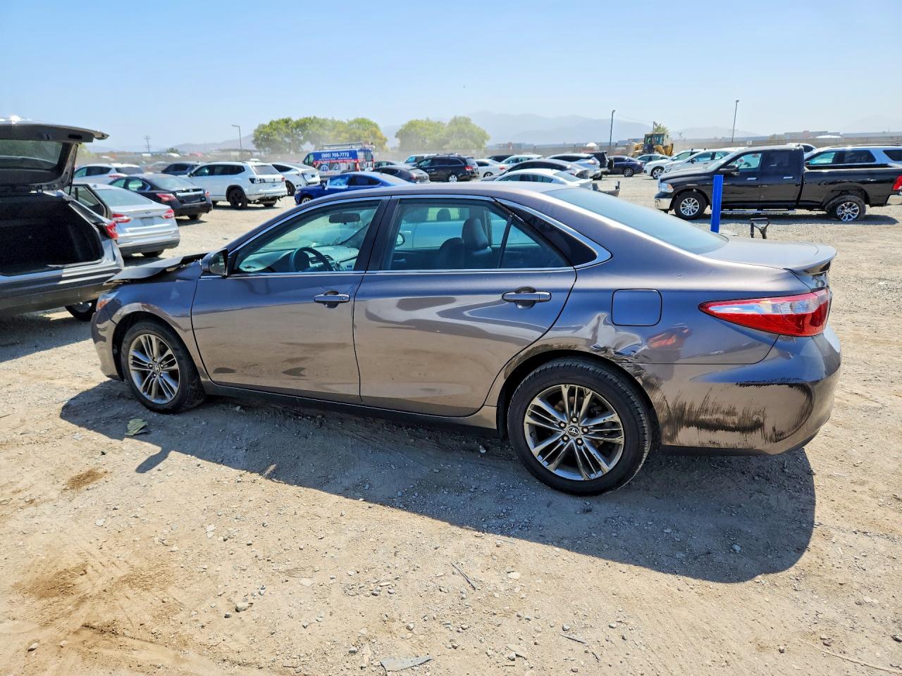 2017 Toyota Camry Se Silver vin: 4T1BF1FK0HU421898