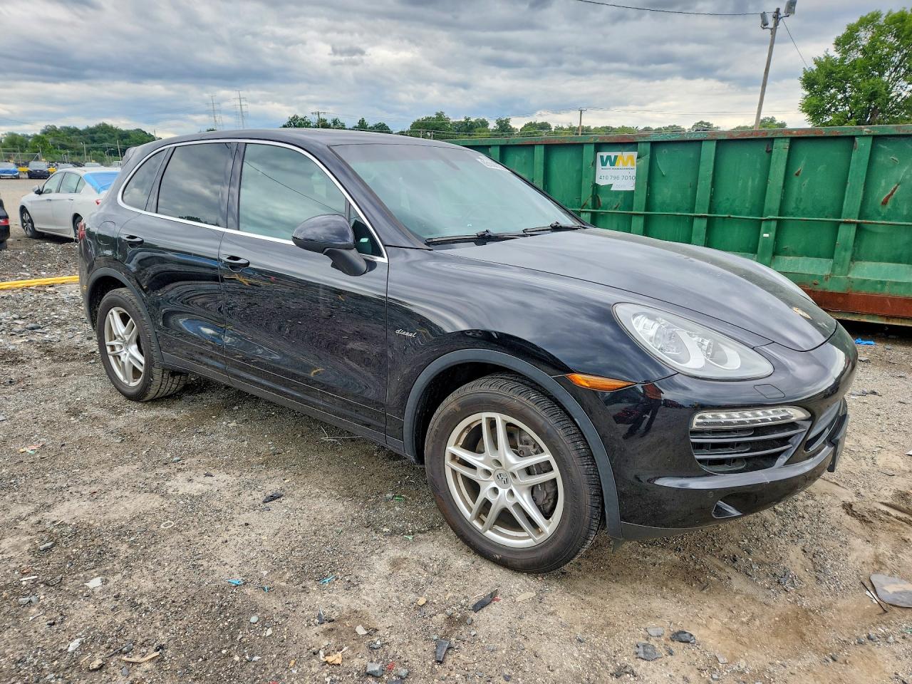 2013 Porsche Cayenne Black vin: WP1AF2A26DLA37443