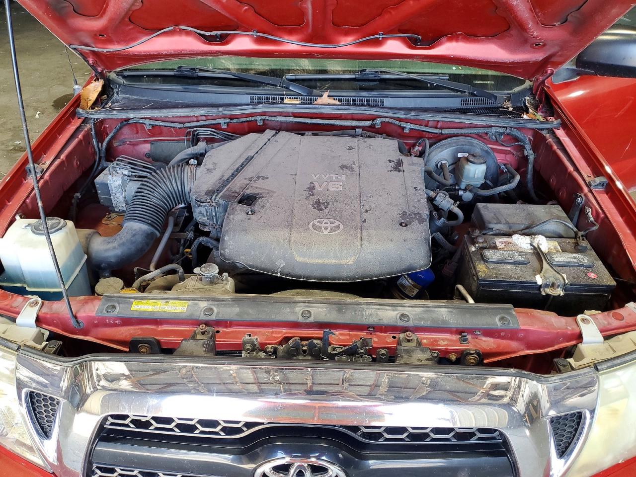 2011 Toyota Tacoma Double Cab Красный vin: 5TFLU4EN2BX003604