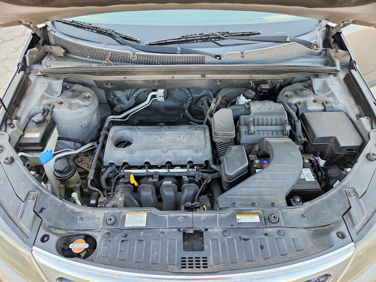 2011 Kia Sorento Lx Серебряный vin: 5XYKT3A18BG046049