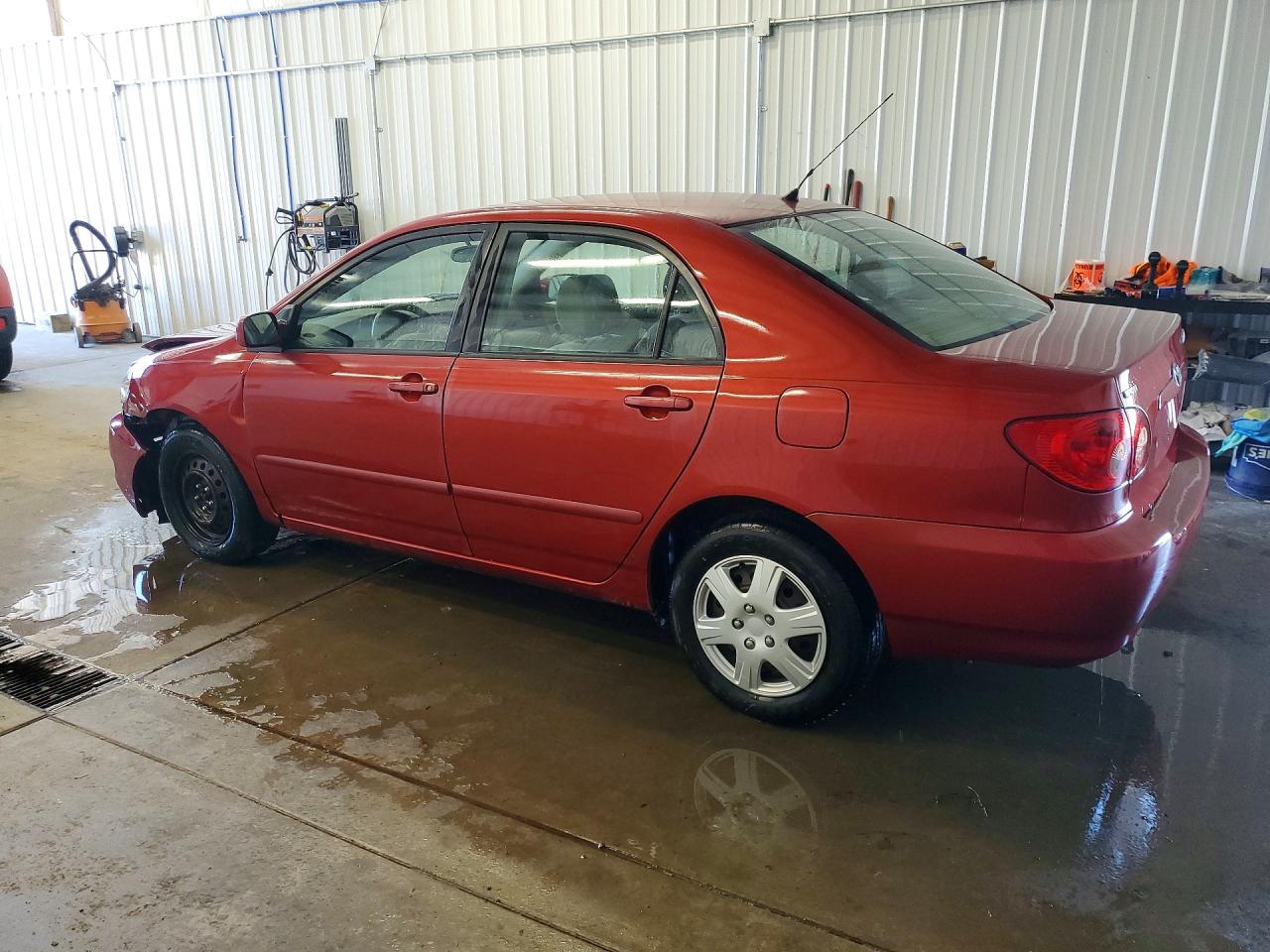 2007 Toyota Corolla Le Red vin: 2T1BR32E47C853946