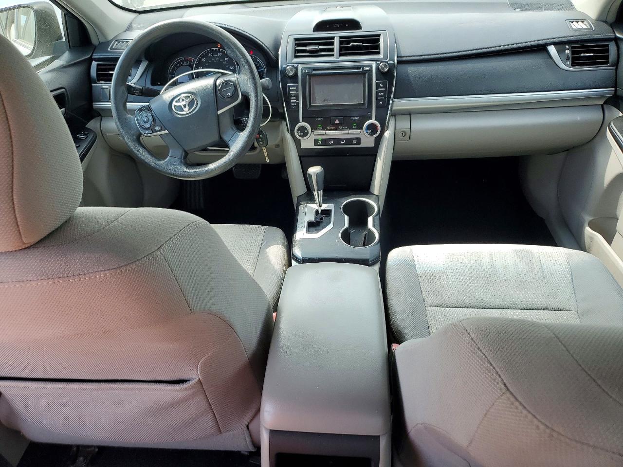 2012 Toyota Camry Le Silver vin: 4T1BF1FK5CU008013