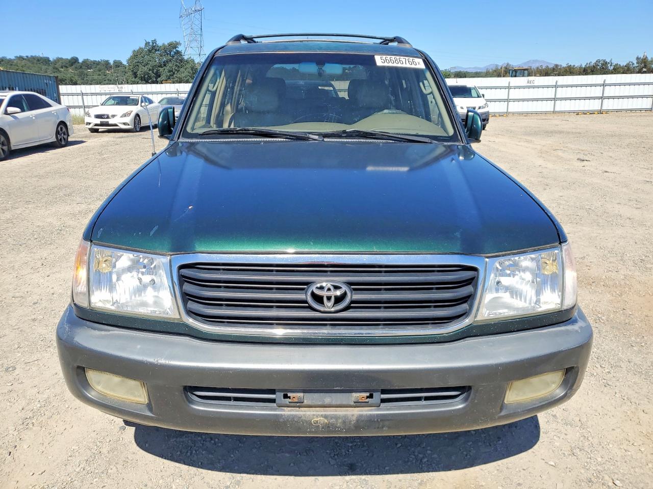 1999 Toyota Land Cruiser Base Green vin: JT3HT05J7X0068905