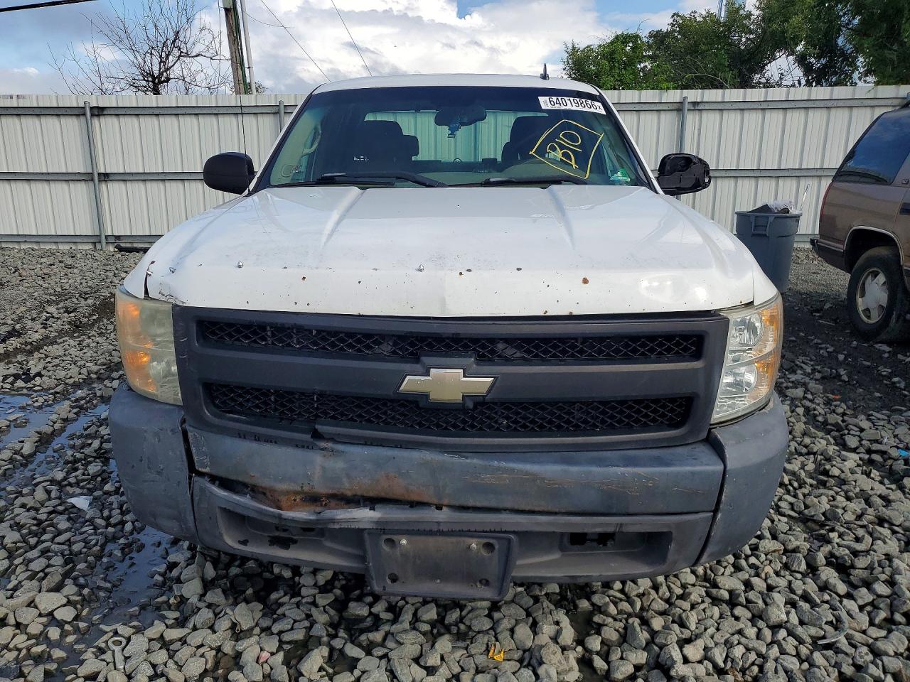 2007 Chevrolet Silverado C1500 Classic Белый vin: 1GCEC19XX7Z639284