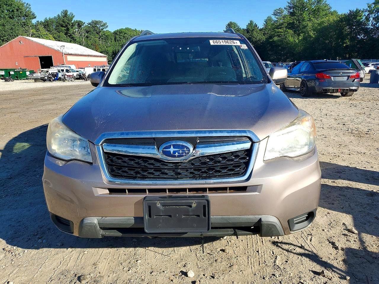 2014 Subaru Forester 2.5i Premium Tan vin: JF2SJAEC9EH539211