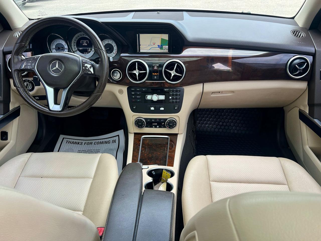 2013 Mercedes-benz Glk 350 White vin: WDCGG5HB9DG018677