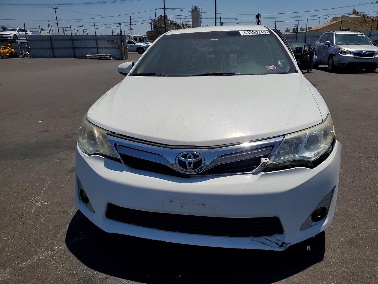2012 Toyota Camry Le White vin: 4T1BF1FK1CU542755