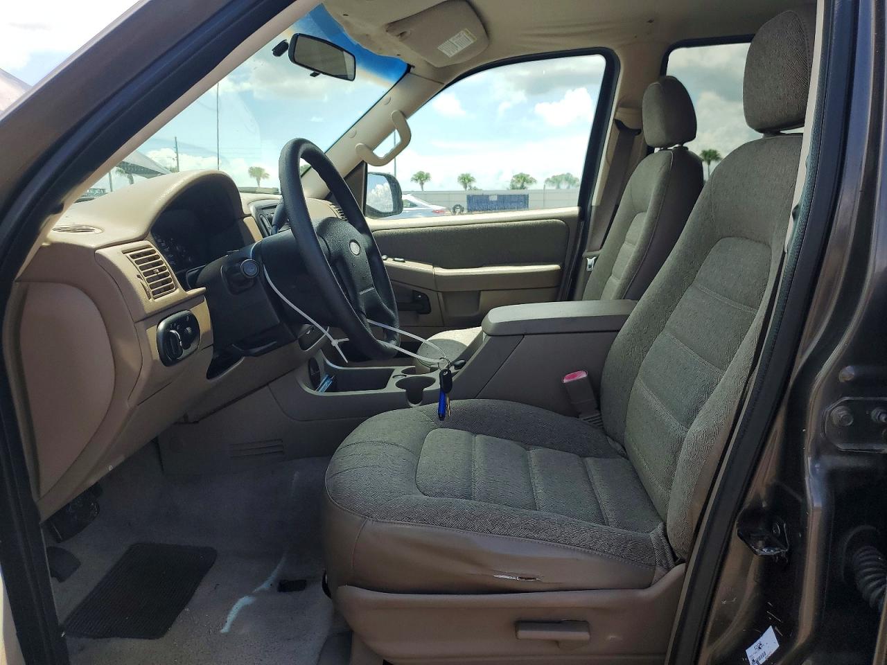 2005 Ford Explorer Xls Black vin: 1FMZU62K15UA34277