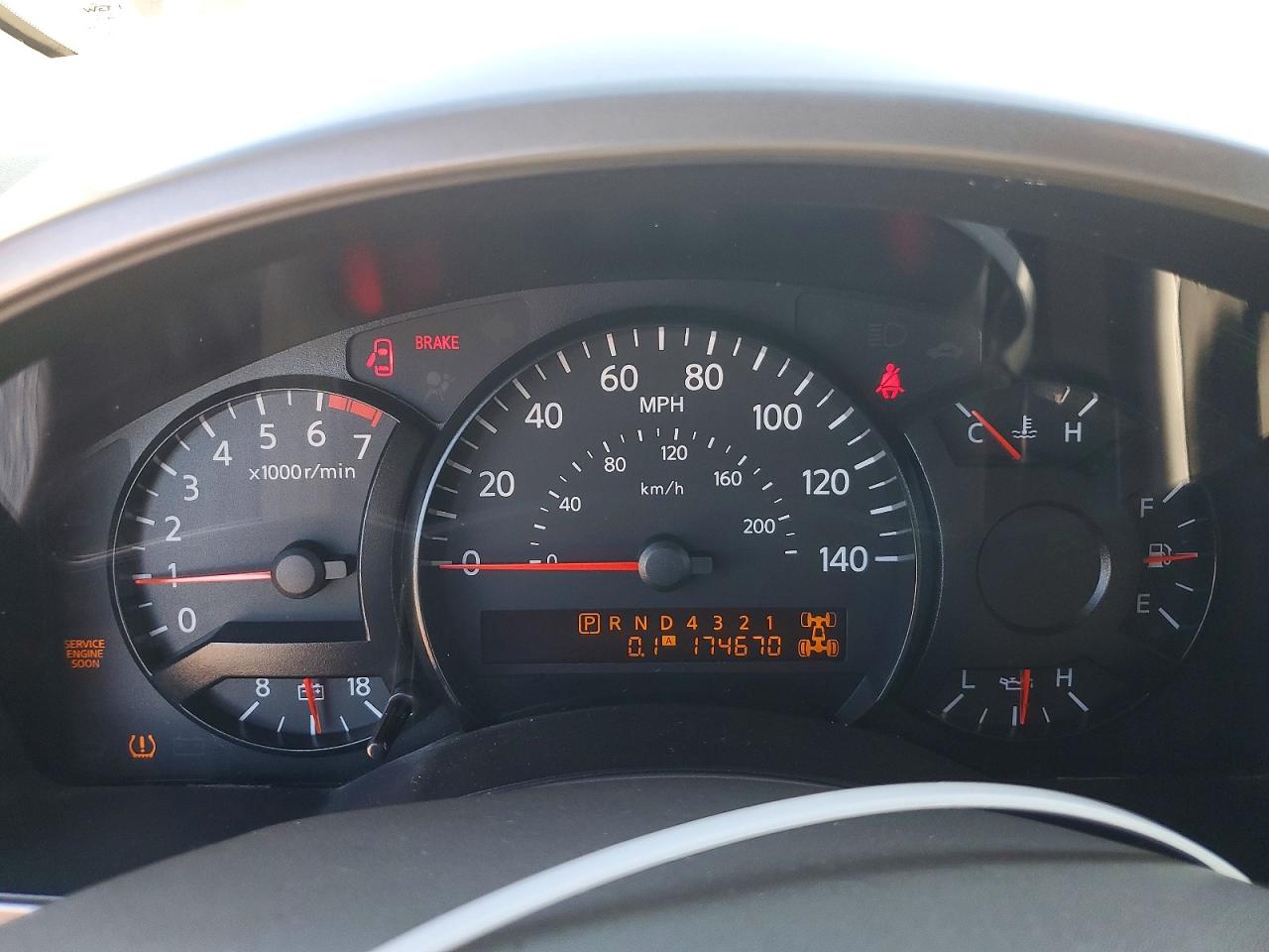 2007 Nissan Armada Se Maroon vin: 5N1AA08C47N712083