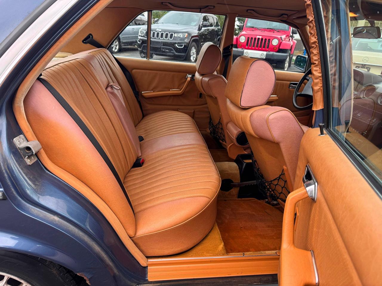 1984 Mercedes-benz 300 Dt Blue vin: WDBAB33A9EA038539