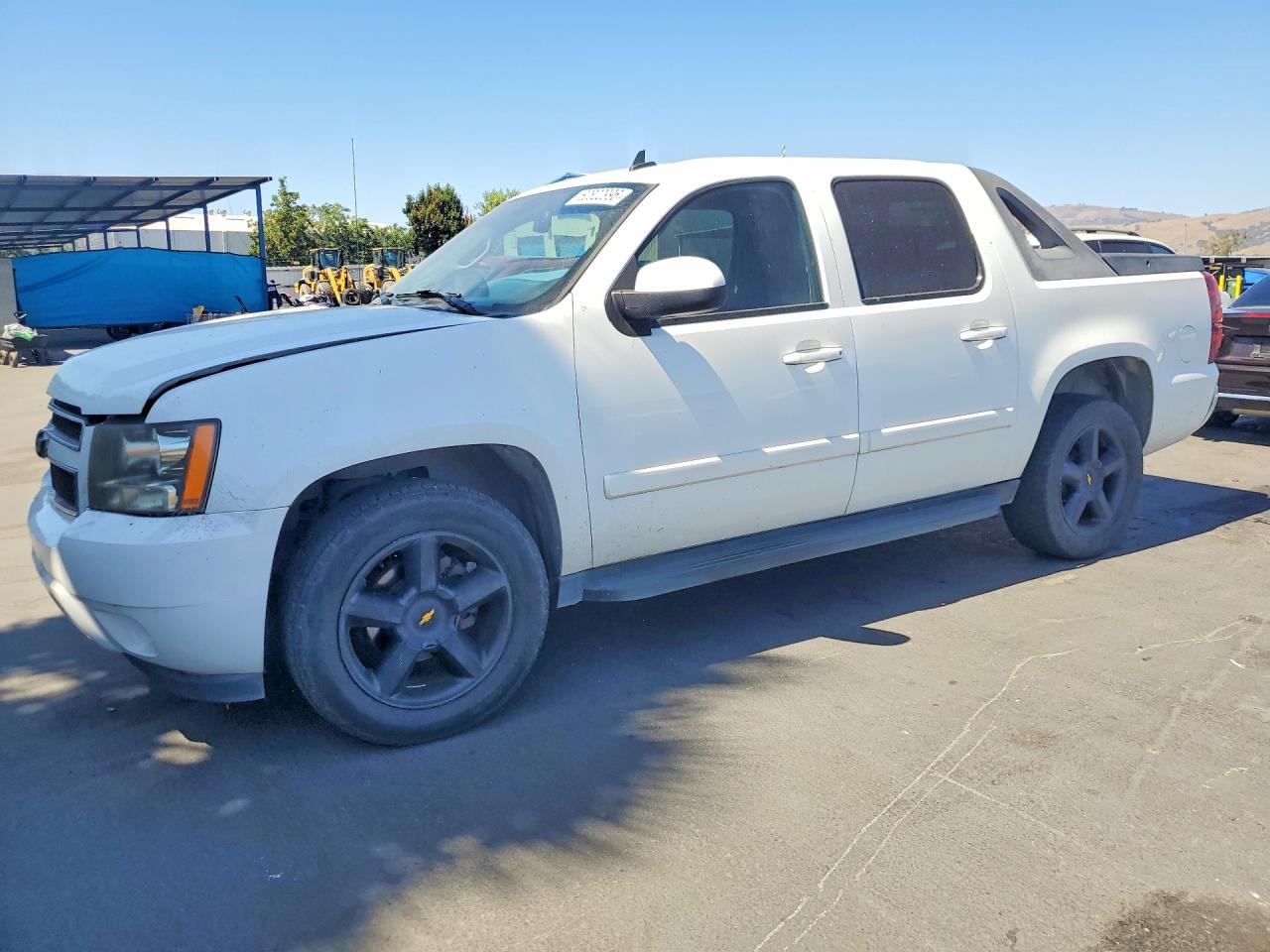 2007 Chevrolet Avalanche C1500 White vin: 3GNEC120X7G218086