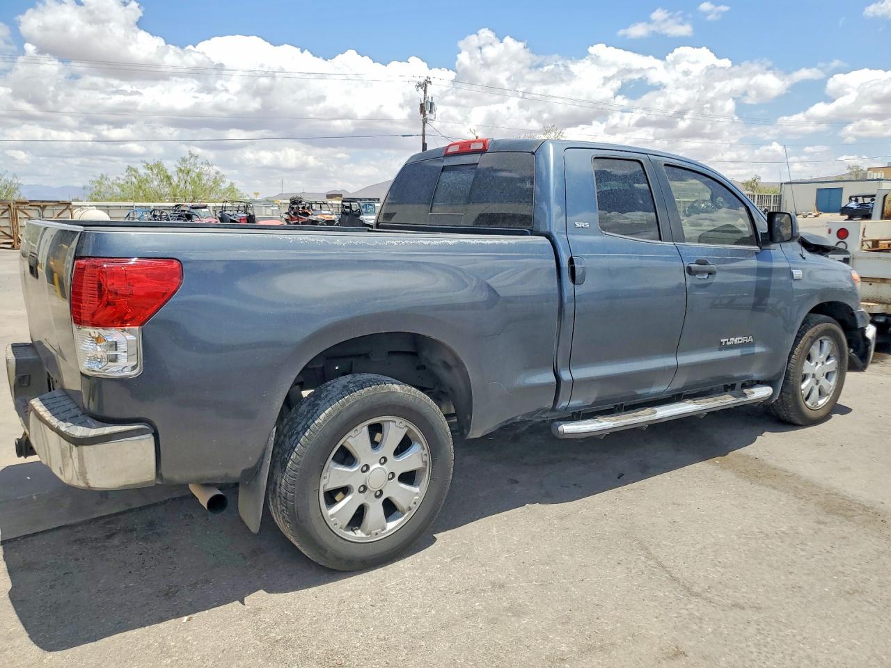 2010 Toyota Tundra Double Cab Sr5 Gray vin: 5TFRM5F18AX001544